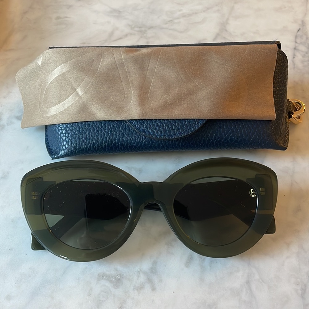 Loewe 50mm oversized cat eye sunglasses